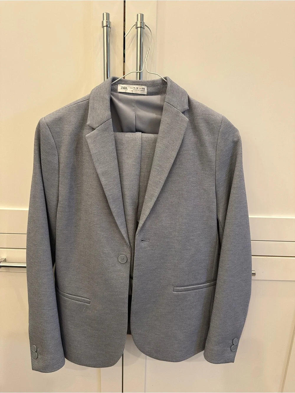 Zara Boys’ Suit - Blazer and Pants. Size 11/12